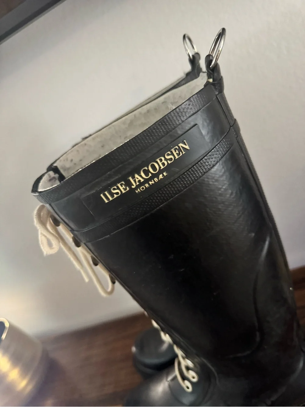 Ilse Jacobsen tall black